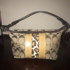 Coach logo mini hobo